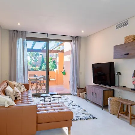 Apartment New Tropical Near Puerto Banus And Marbella Estepona
